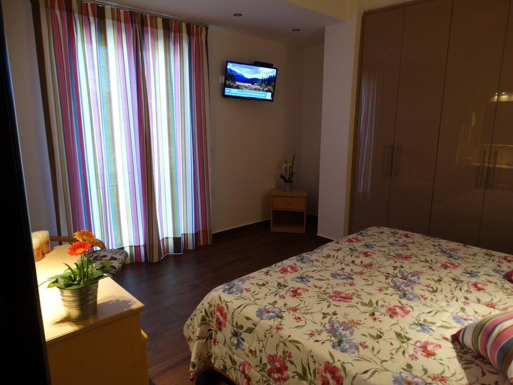 Dassia Beach Pension Номер фото